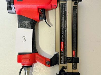 Nail Gun-Husky PEGD625 is a 23-Gauge Pneumatic Micro Pinner