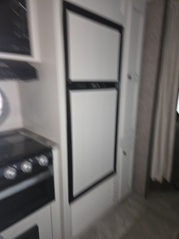 Main image 10