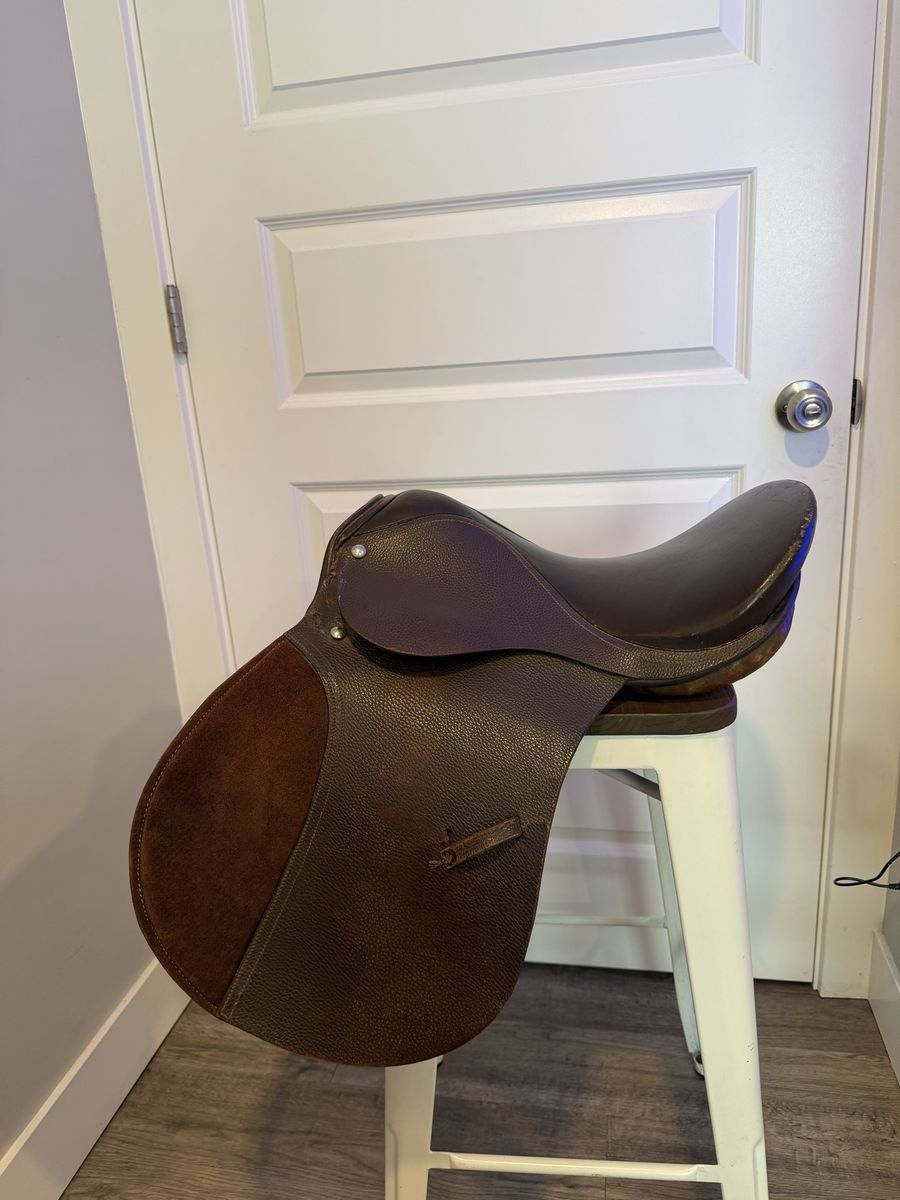 16” English Saddle