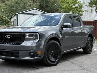 2025 Ford Maverick Lobo
