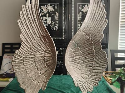 New Aluminum Angel Wings Sculptural Mantle/Tabletop Accent Decor 2ft tall 18in base.