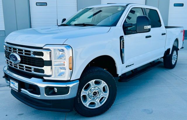 2026 Ford F-350 Super Duty XLT