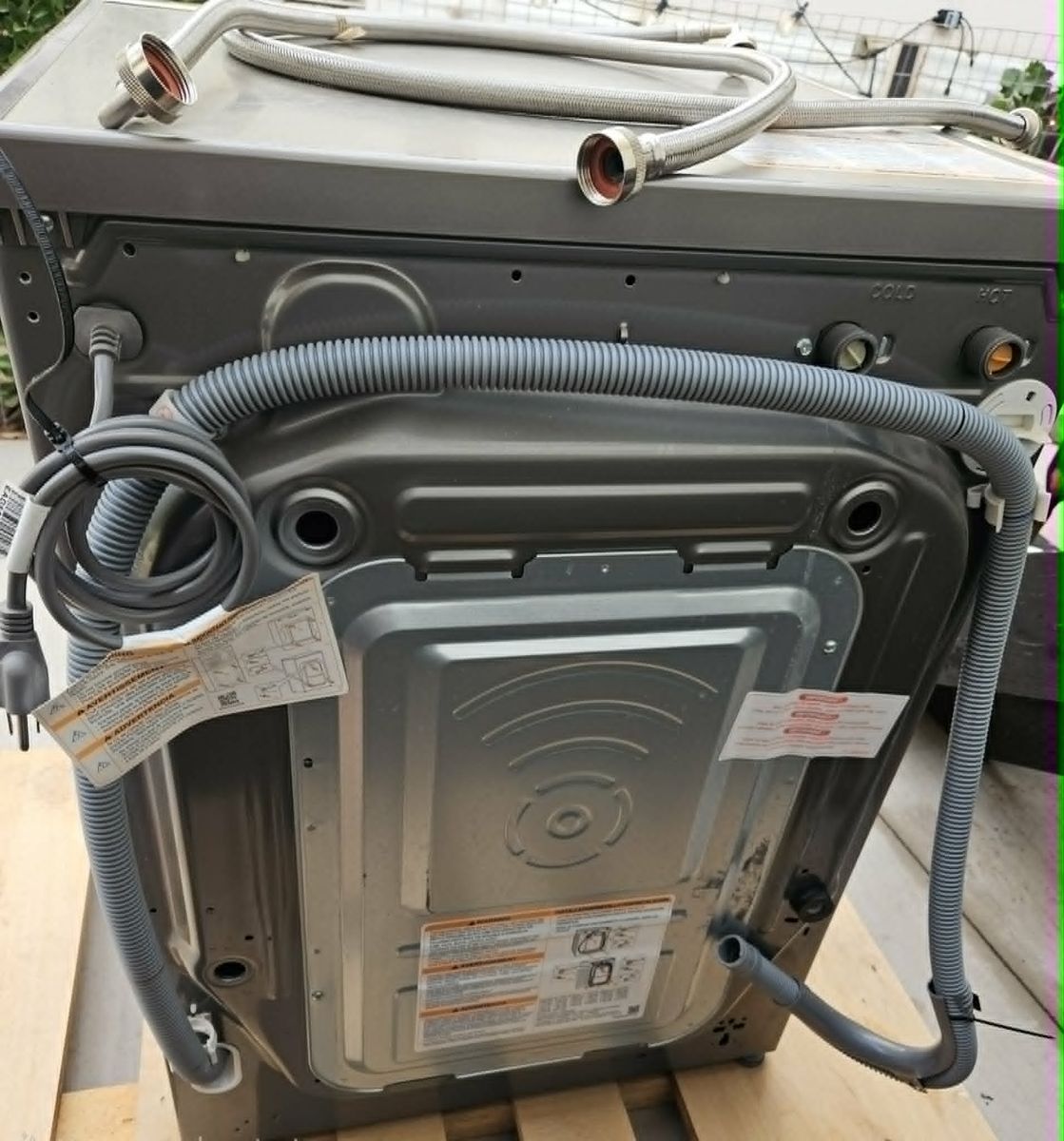 Main image 6