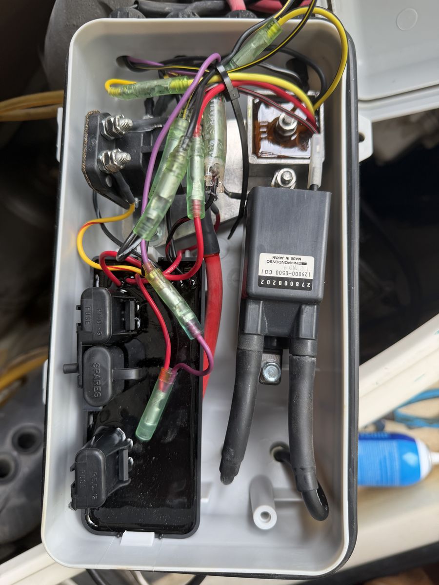 Main image 6