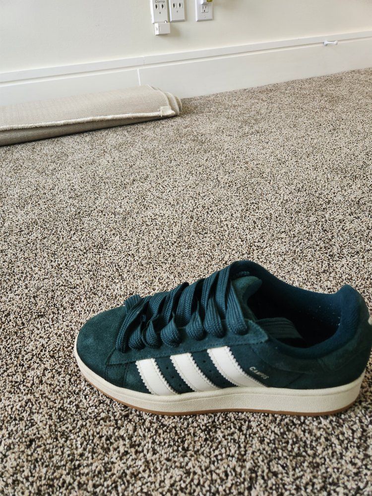 Adidas Campus 00s Dark Green / White Sneakers - Women's Size 8.5