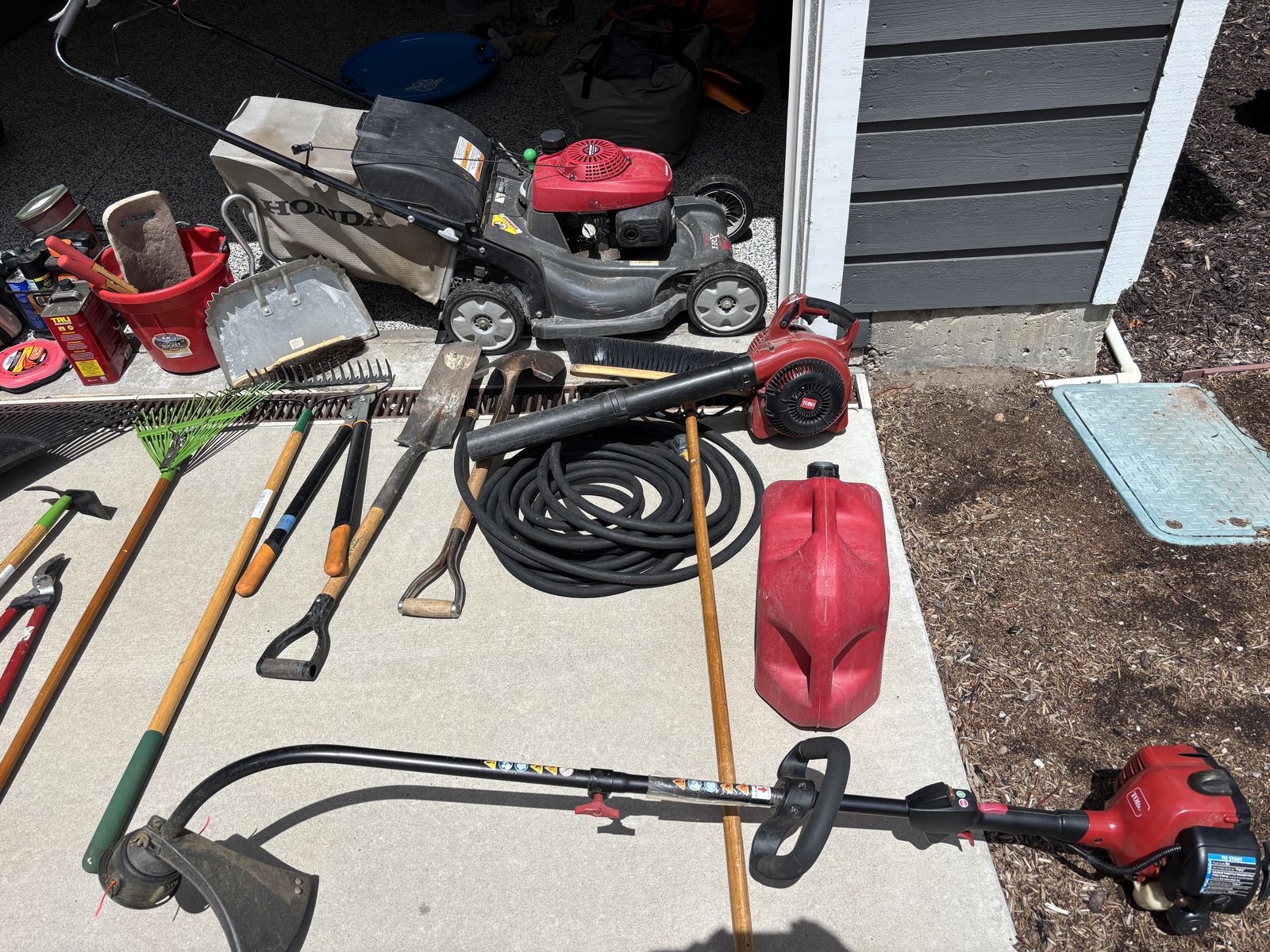 Yard tools and equipment
