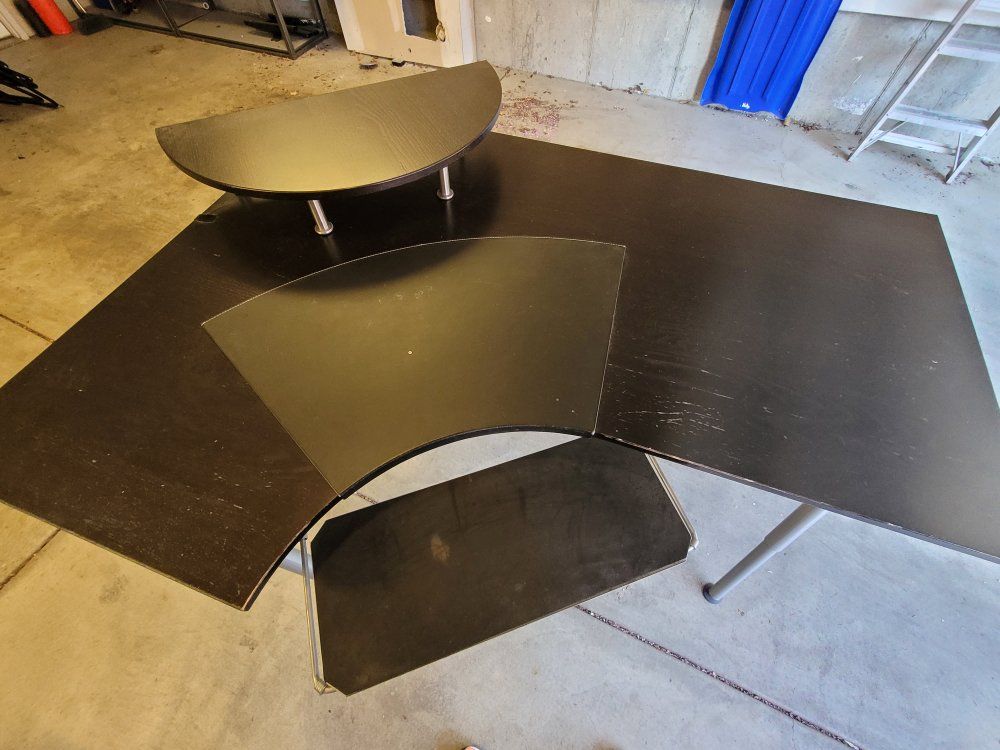 Main image 3