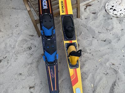 Vintage Connelly & Kidder Water Skis – Great Condition