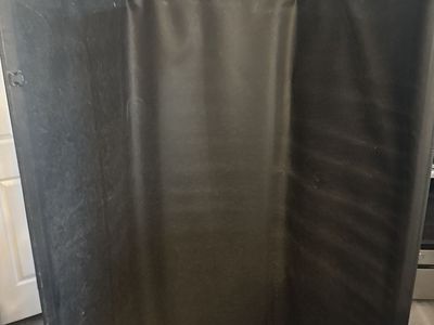 Truck Bed Tri-Fold Tonneau Cover