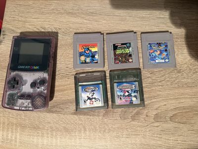 Game boy, color atomic purple