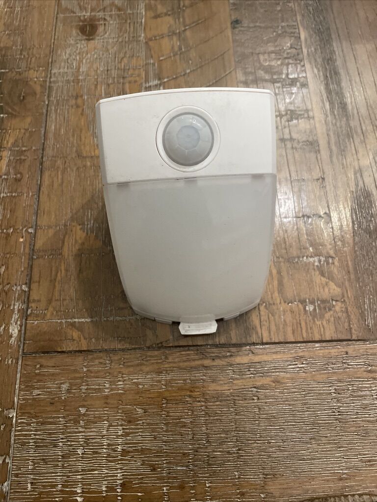 Solar Outdoor Motion Sensor Light - 2 Pack