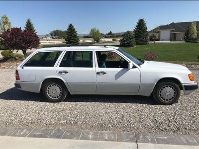 1992 MERCEDES-BENZ 300 300 TE