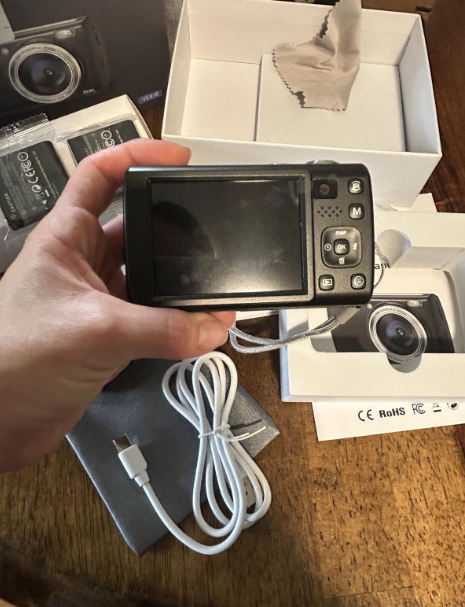 New in box 8K Digital Camera