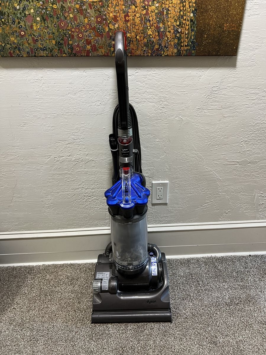Dyson Vac