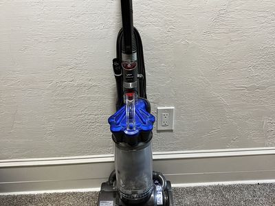 Dyson Vac
