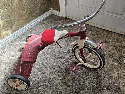 Radio Flyer Classic Red Dual Deck Tricycle - Steel Frame, Adjustable Seat, Chrome Handlebars