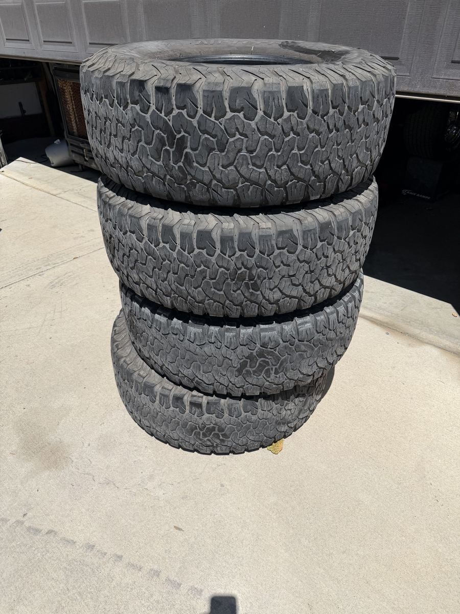 37x12.50R17 load range D, date code 2016. Minor weathering in tread still great for off-road use.