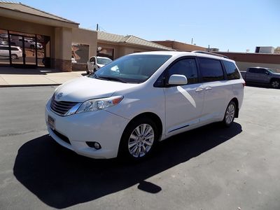 2016 TOYOTA SIENNA XLE Premium 7-Passenger