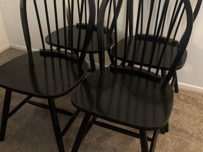 4 GORGEOUS BLACK WINDSOR FARM STYLE CHAIRS