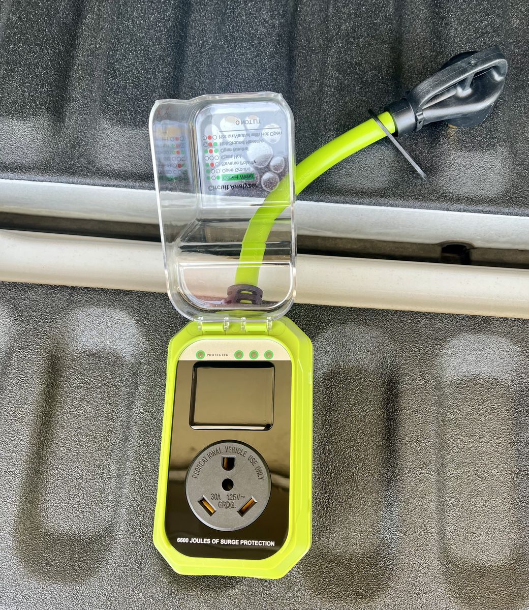 RV 30 amp Smart Surge Protector