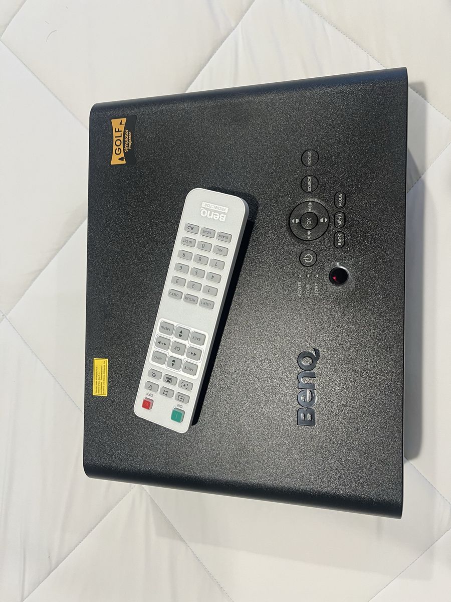 BenQ AH500st Golf Simulator Projector with Remote Control 1080p Laser