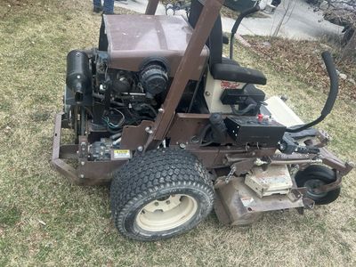 Grasshopper zero turn Lawnmower