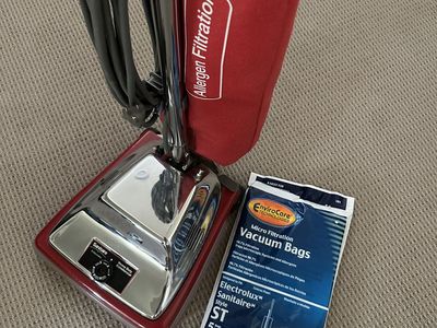 Sanitaire Tradtion Upright Vacuum