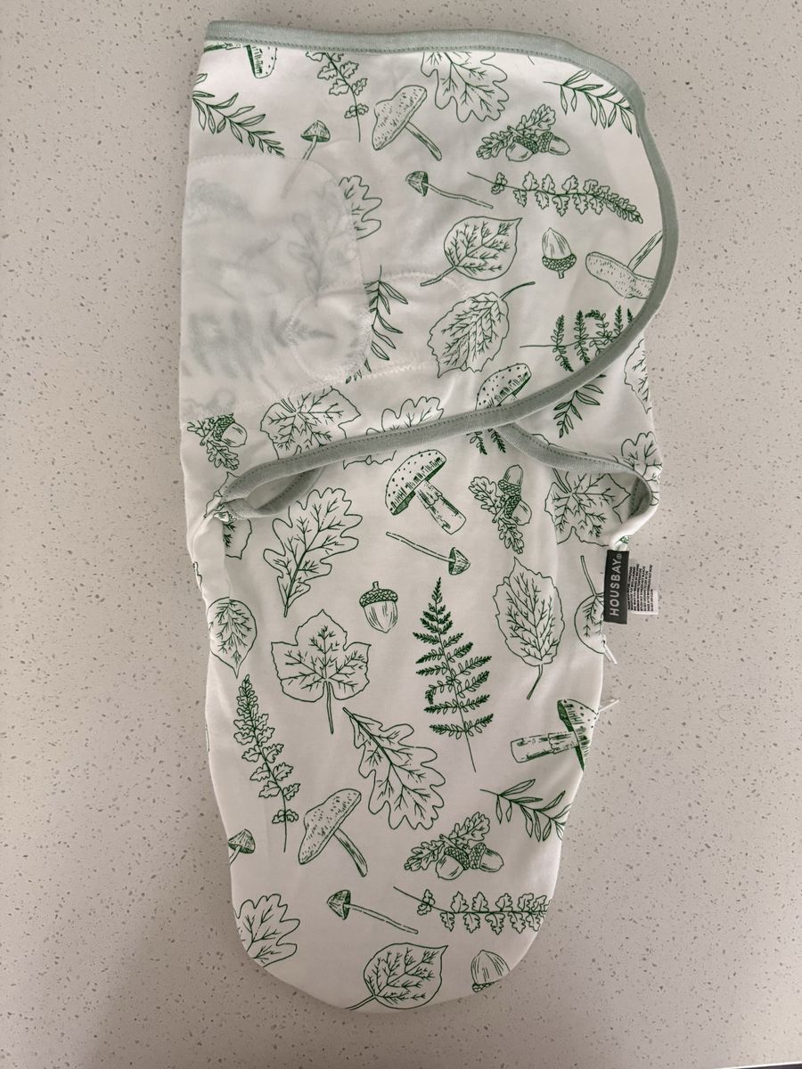 Baby swaddle