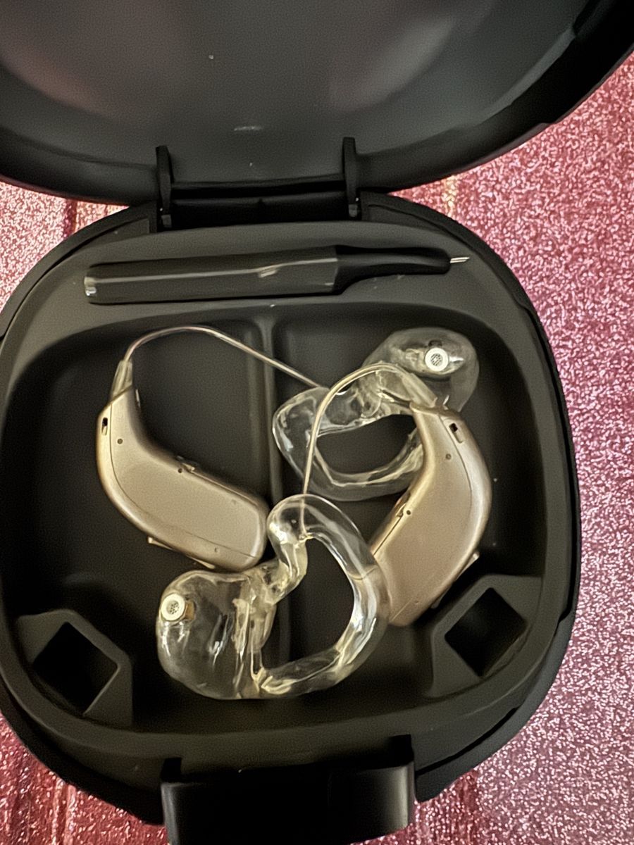 Ruby 2 hearing aids