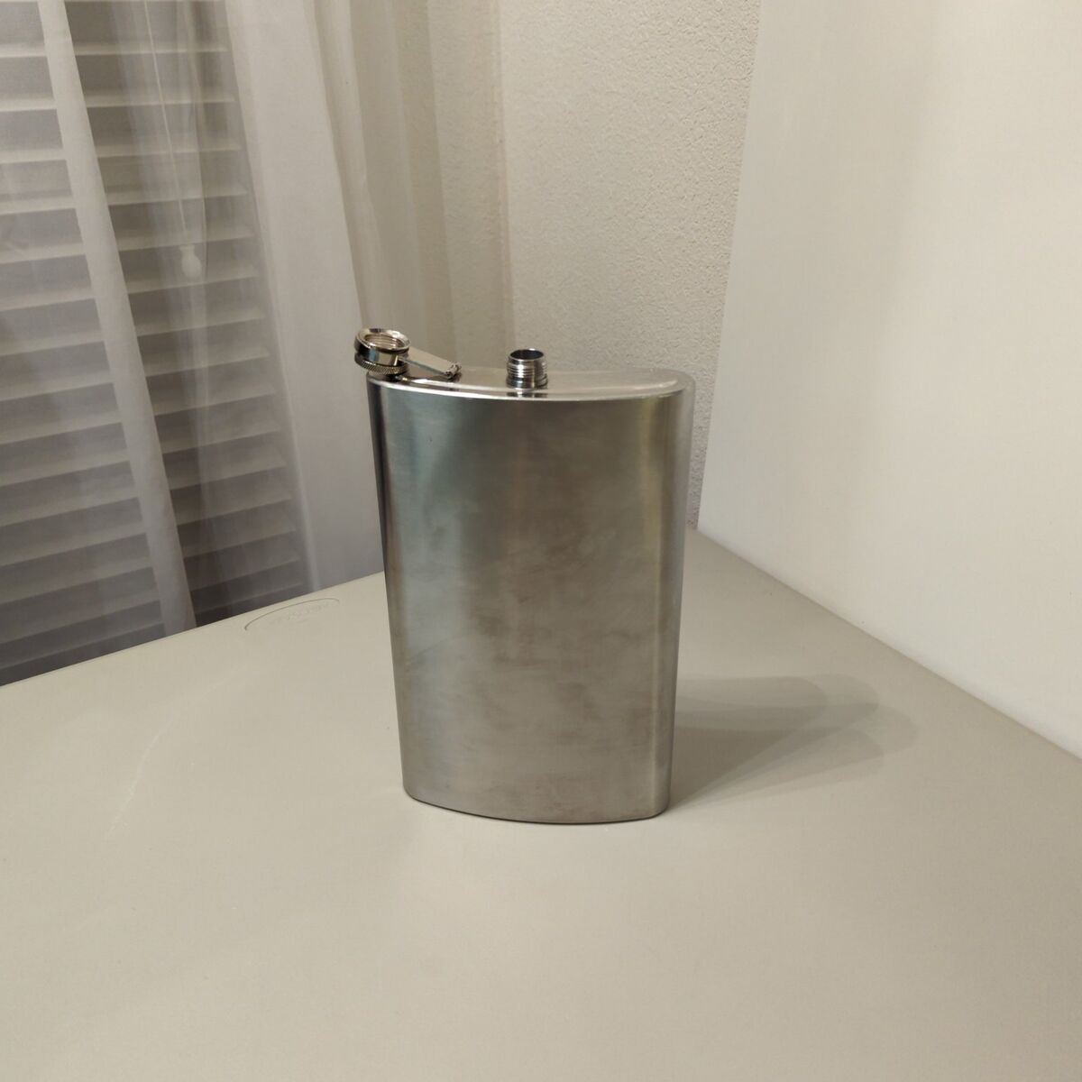 64oz stainless steel flask