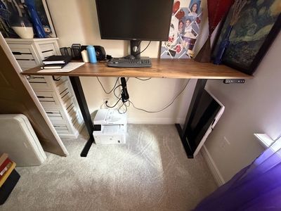 Standing/Adjustable Desk