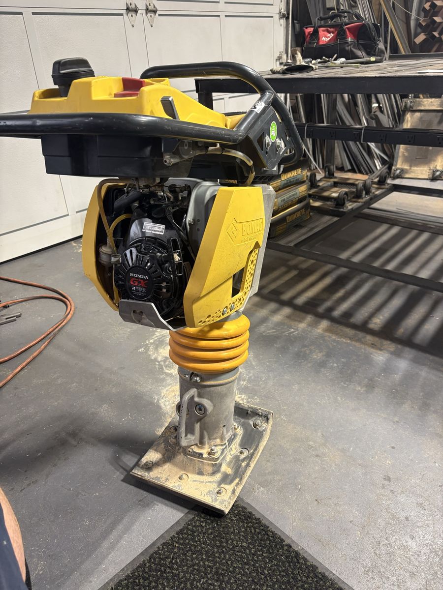 Bomag BT-65