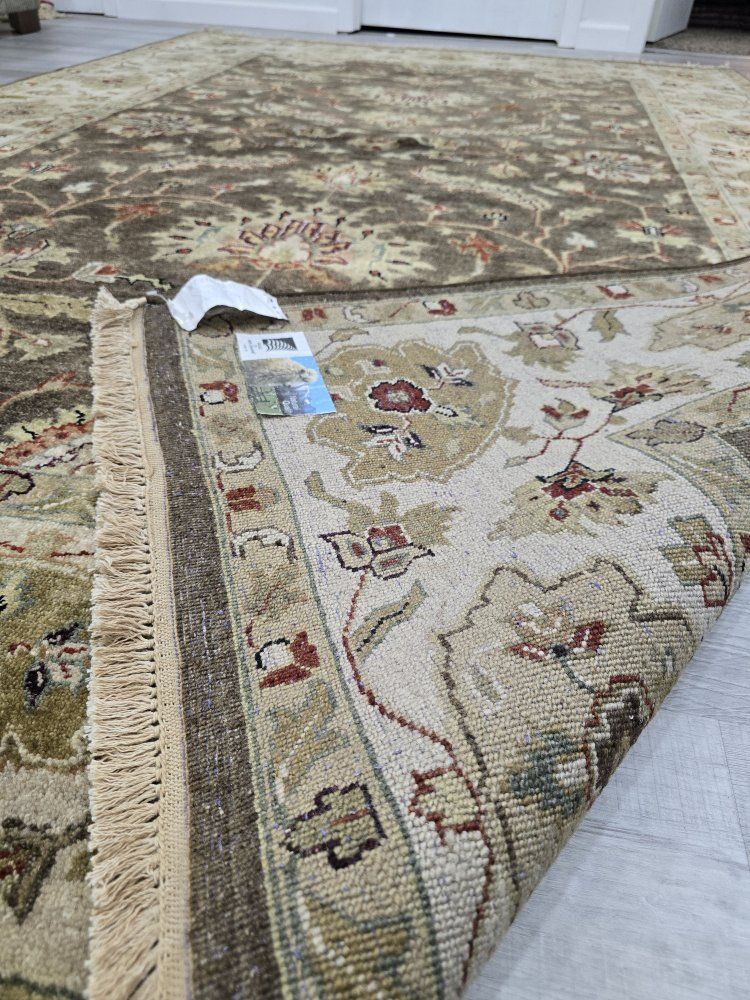 Main image 9
