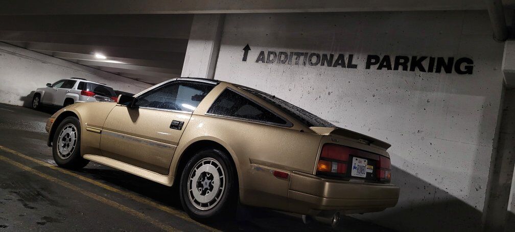 1986 NISSAN 300 Base