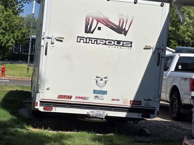 26ft 2007 Fleetwood hyperlite toy hauler