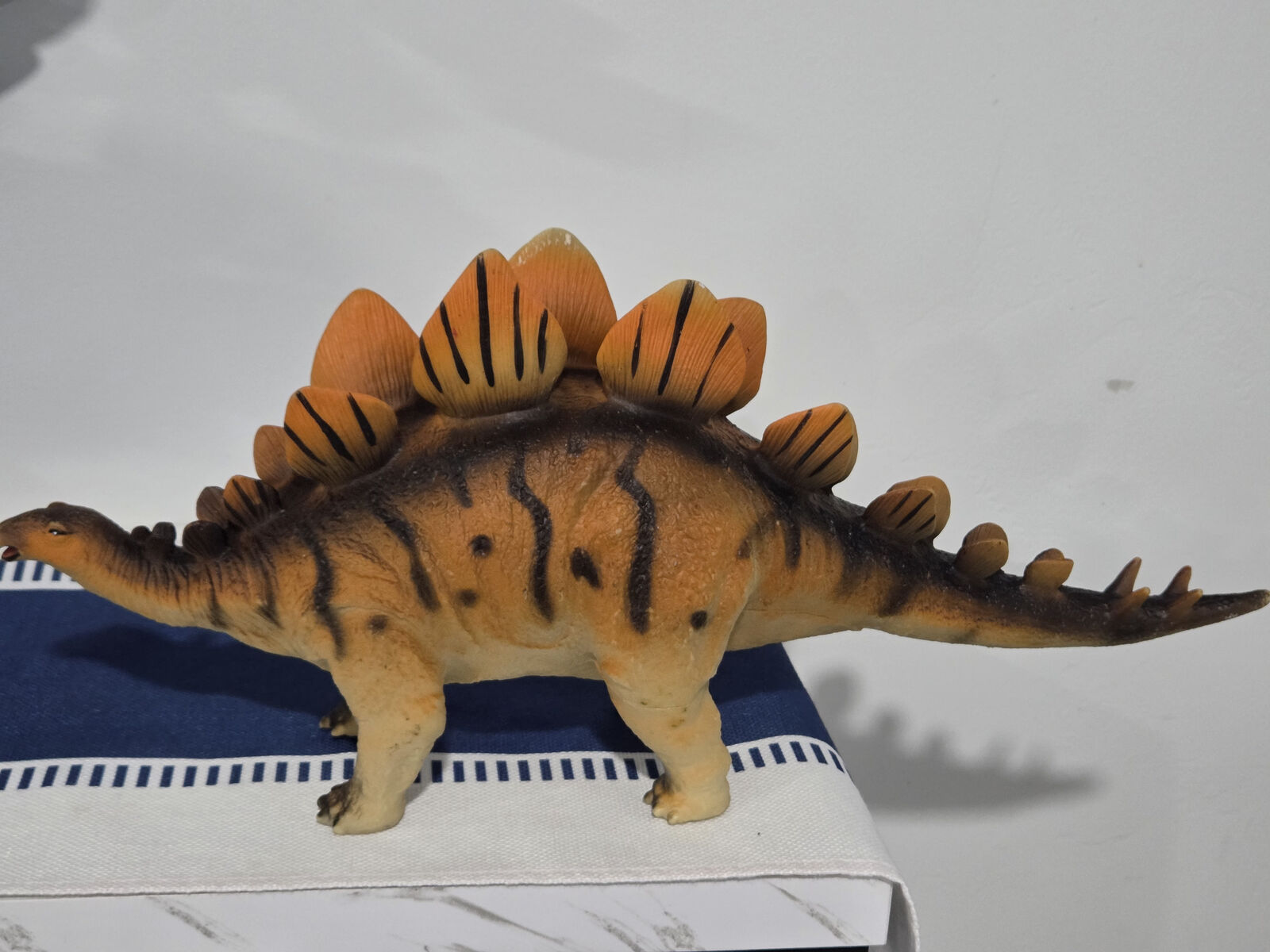 STEGOSAURUS Dinosaur ABOUT 20" VERY SOFT Orange and Yellow Striped