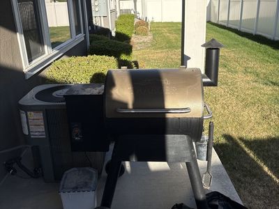 Treager Pro Series 22-pellet Grill