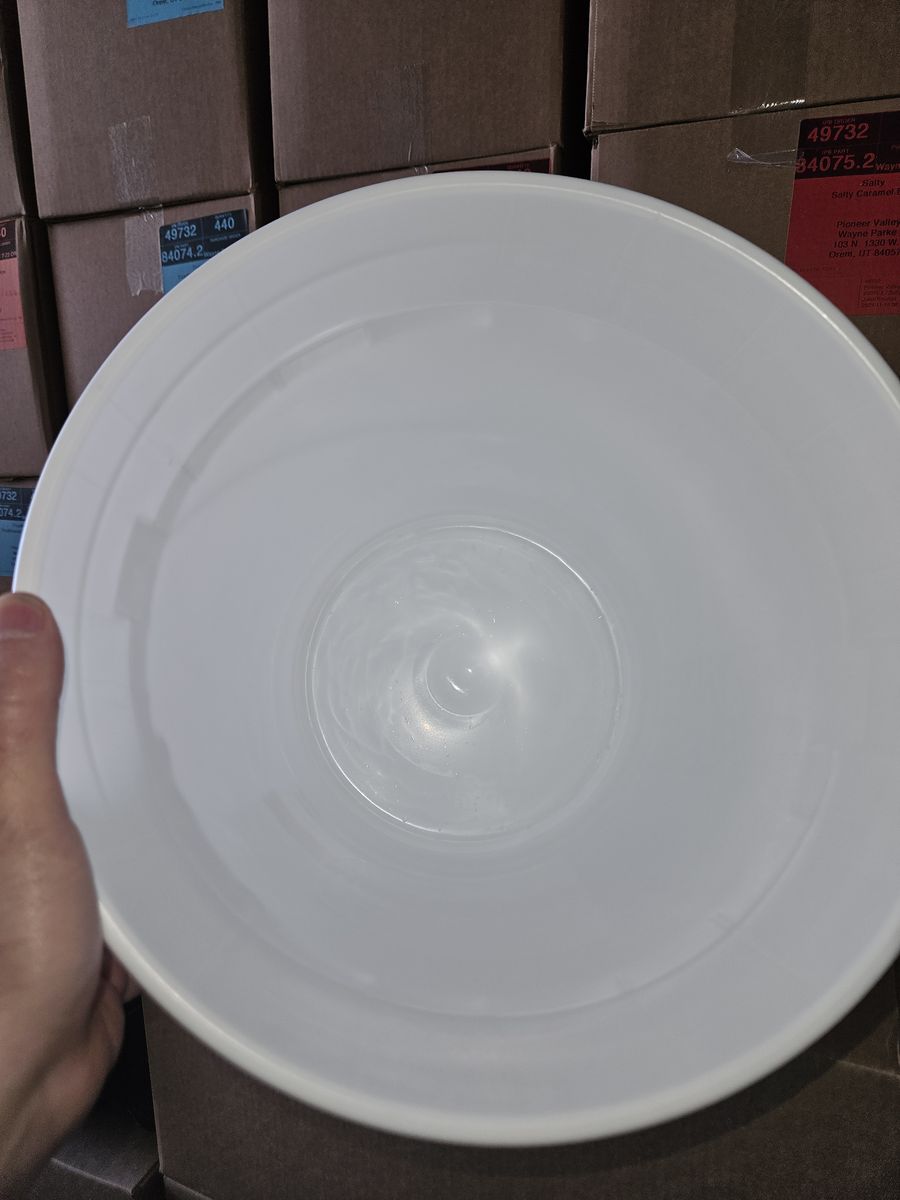 Main image 3
