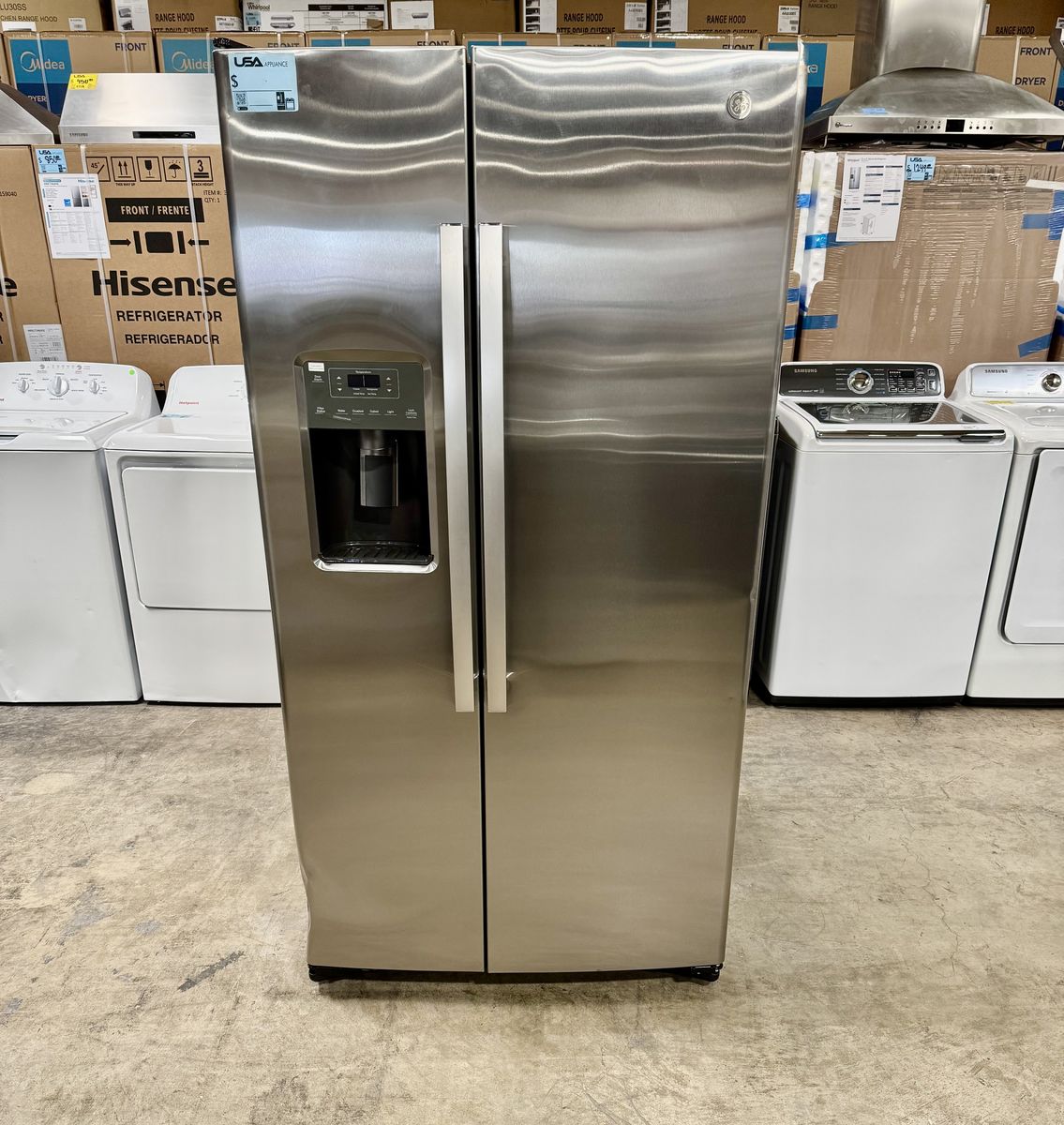 NEW GE 36 INCH SIDE BY SIDE STAINLESS STEEL REFRIGERATOR