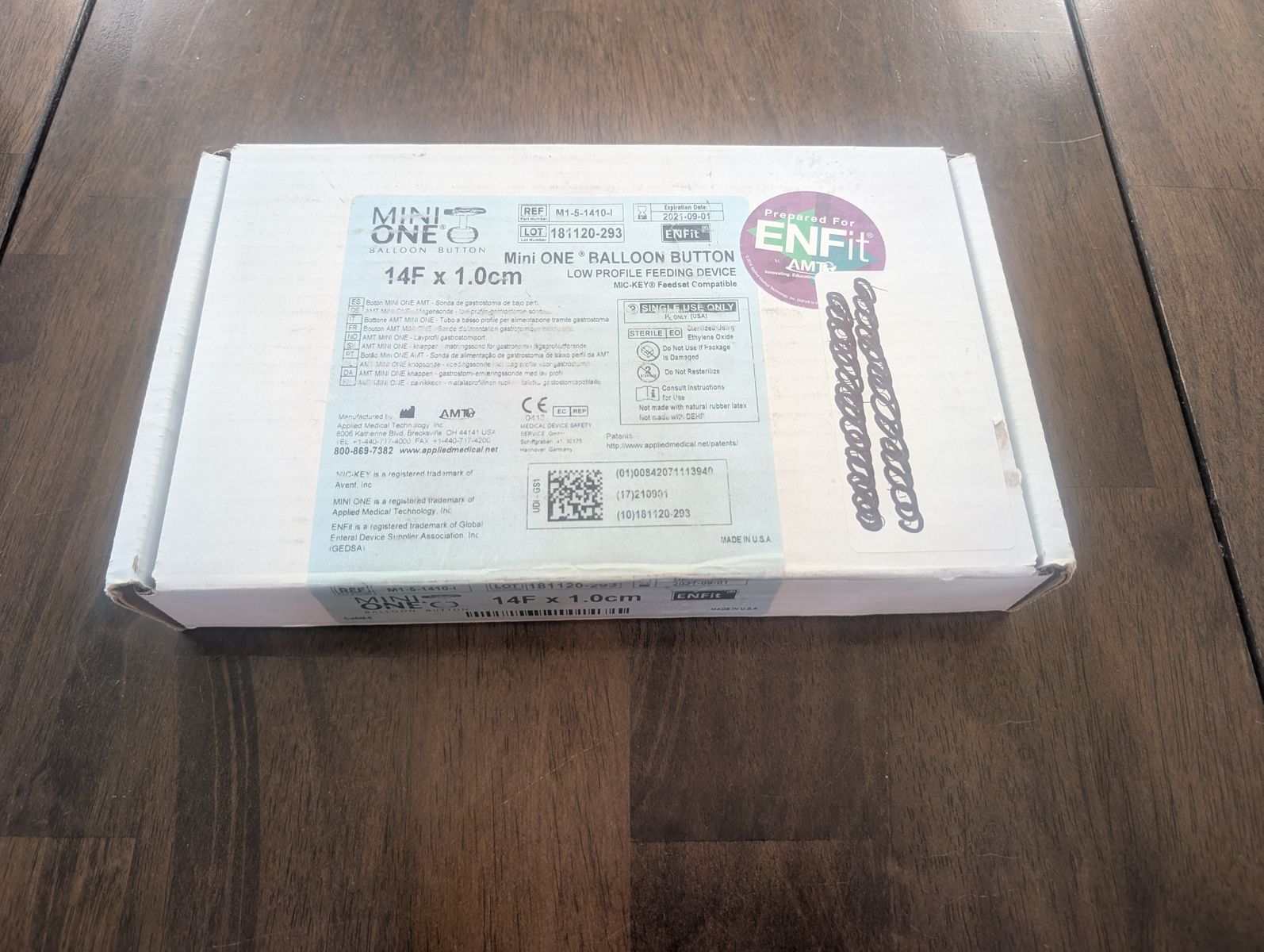 Mini One Balloon Button-BRAND NEW IN BOX 14fx1.0cm