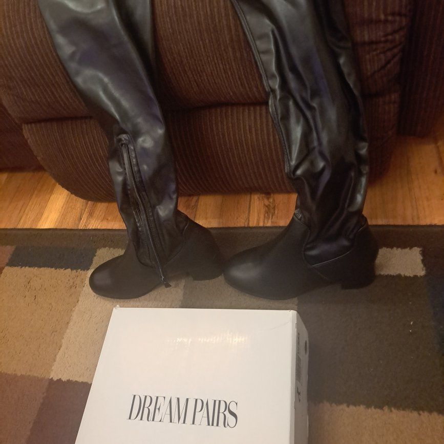 Brand new Dream Pairs black thigh high boots