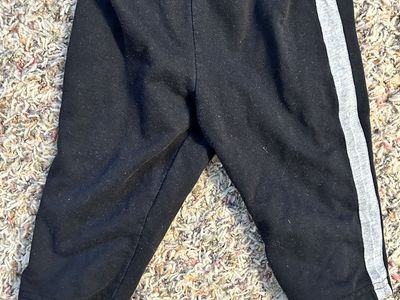 Disney Pixar Cars Baby Boys Black Sweatpants Size 18M with Side Stripe