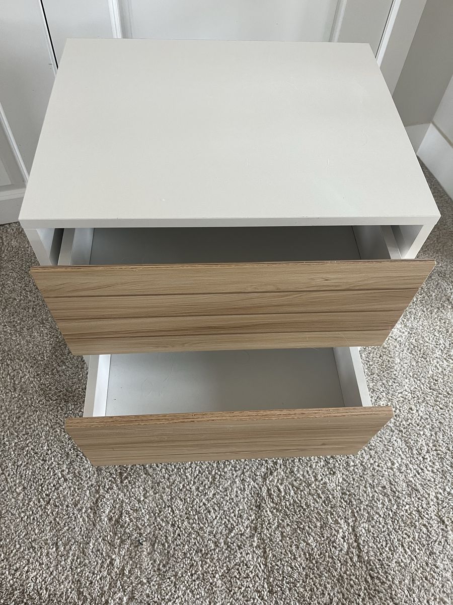 Main image 3