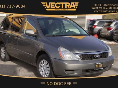 2012 Kia Sedona LX