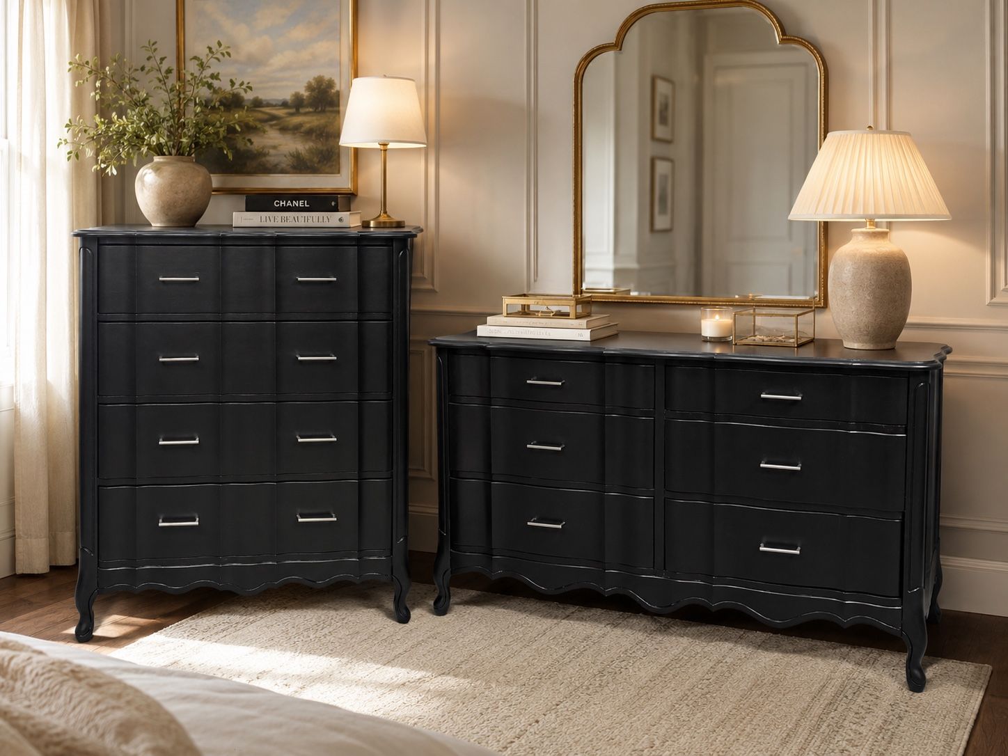 Beautiful expensive looking set of Black Chest of Drawers