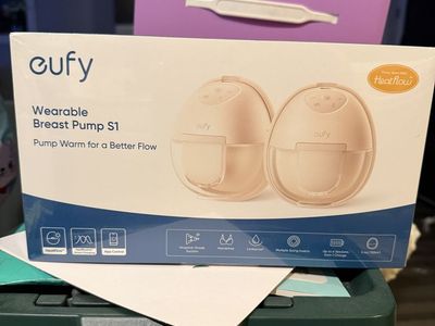 Eufy S1 wearable pump