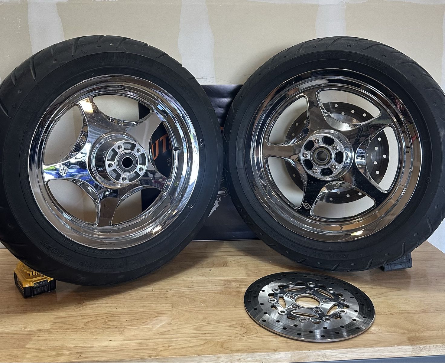 Harley Davidson Thunderstar Wheels
