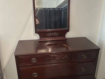 Vintage Mahogany Dresser with Matching Mirror – Solid Wood Project Piece