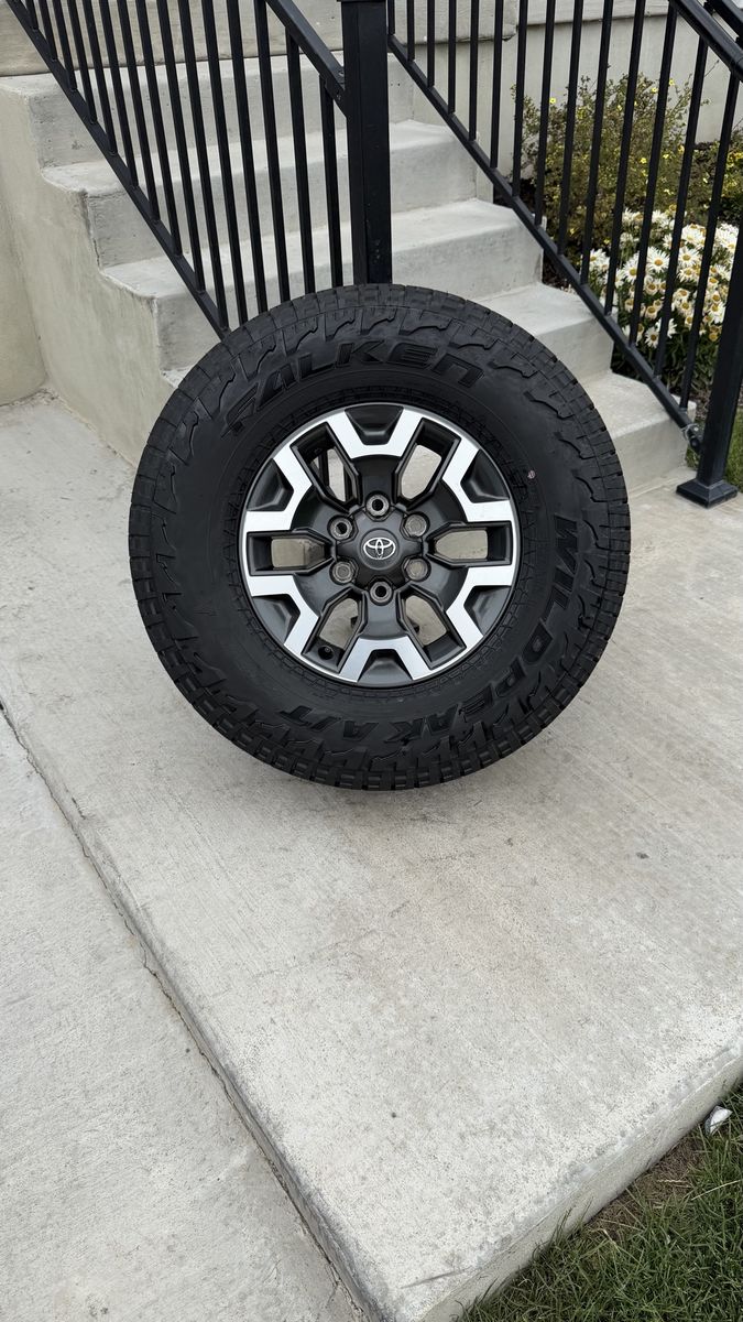 Toyota Tacoma Rims and Tires 265/75R16 Falken Wildpeak AT3w