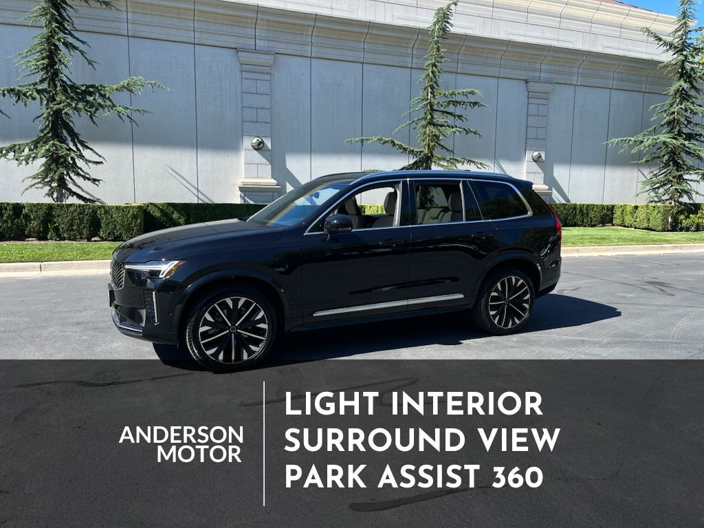 2026 Volvo XC90 B6 Plus Bright Theme